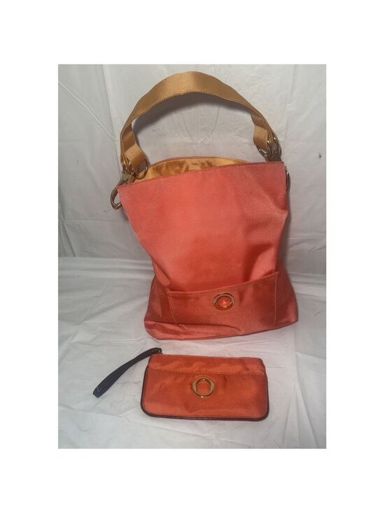 Sondra Roberts Handbags - SR Squared Sondra Roberts Large Reversible Tote orange with Wristlet pouch